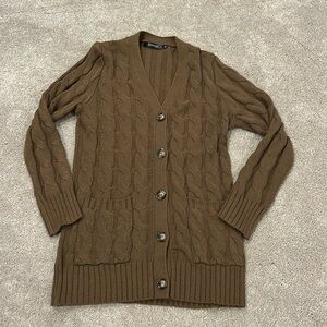 Cute fashion knit sweater button down size M
